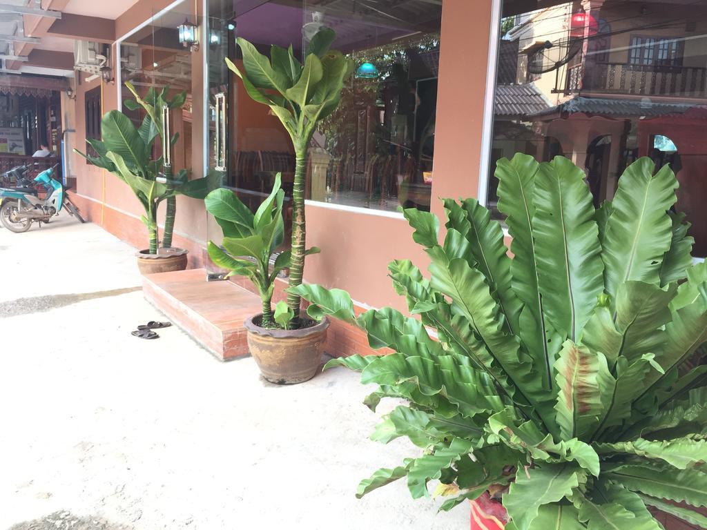 Happy River View Hotel Vang Vieng Exterior foto